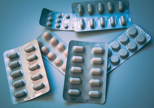 Factors To Consider Before Buying Your Medicines From Online Stores